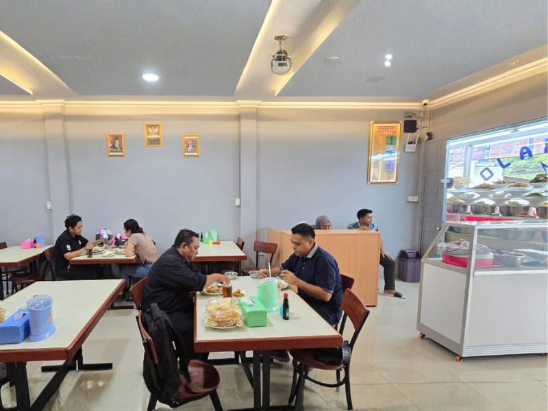 pesan makanan padang terdekat jagakarsa jakarta selatan